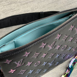  Everyday crossbody bag front view 31
