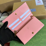 Styled lifestyle shot of chic modern women's handbag – women's premium purse