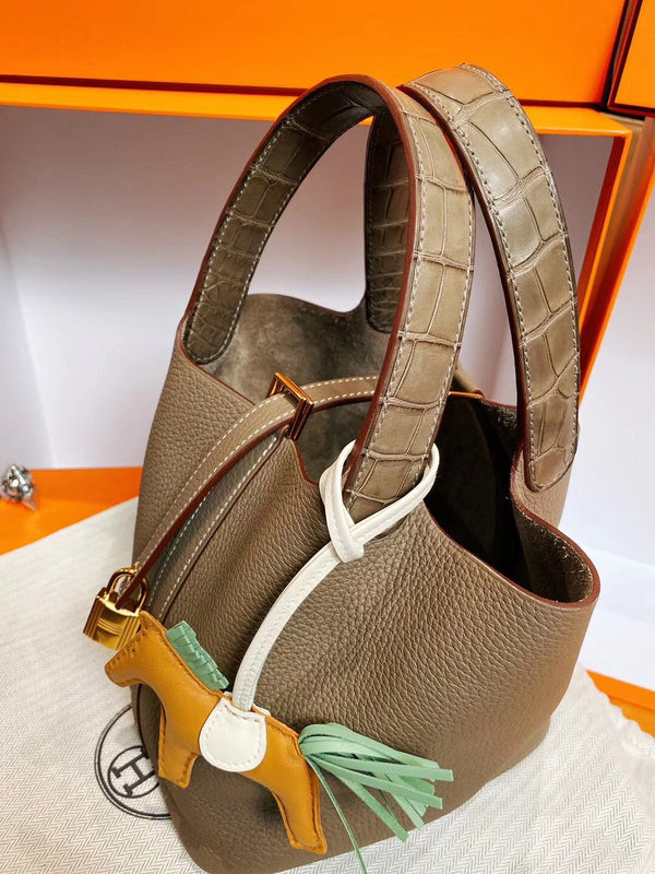 Interior view of understated premium bag