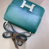 Timeless handbag styled for everyday wear