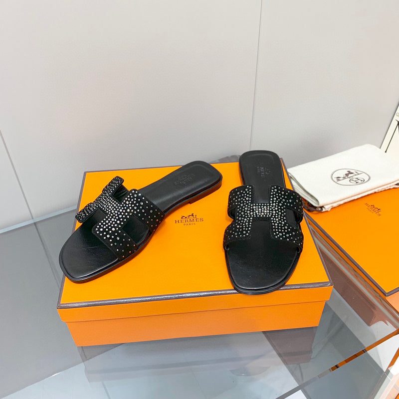 Hermes sandals Style 188 - logo and branding close-up