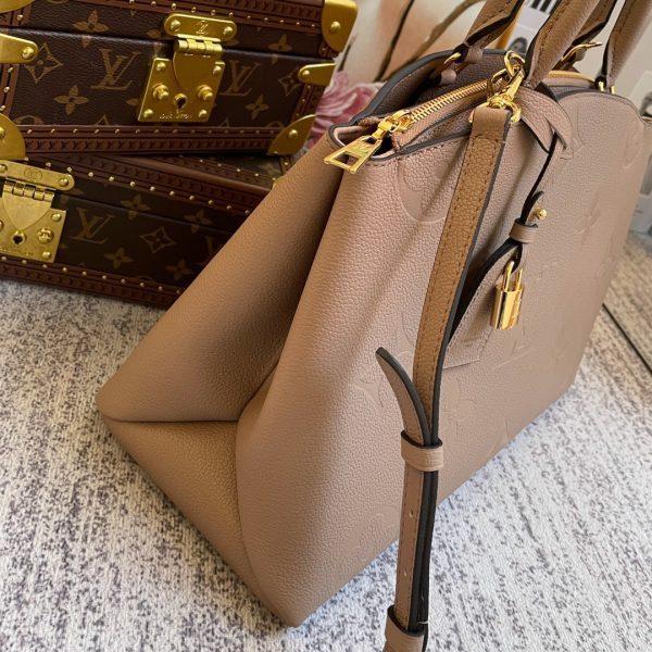 Interior view of modern structured women's handbag – women's designer-style accessory