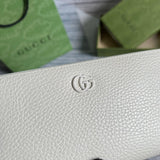 Back view of everyday-luxe elevated women's handbag – women's designer-style accessory