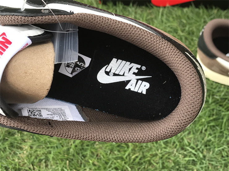 Nike neutral cream luxury sneakers view 15 minimalist modern build