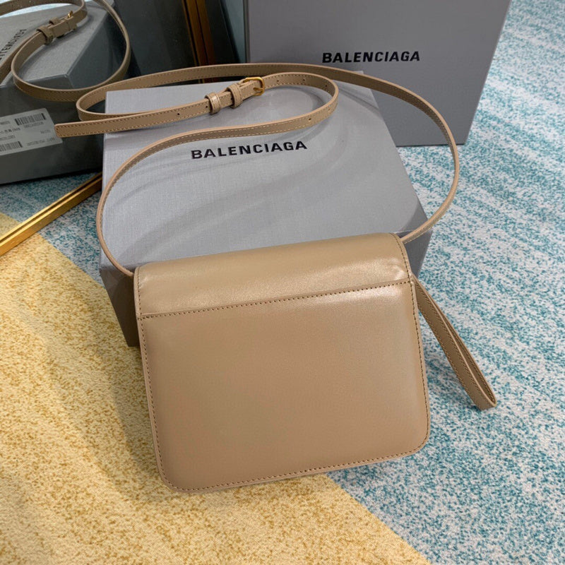 Polished Faux Leather Handbag - Modern Structured Build | Women's Statement Accessory #649 - close-up detail shot (image 3) of designer-inspired handbag