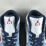 Nike classic monochrome luxury sneakers view 11 retro runner design