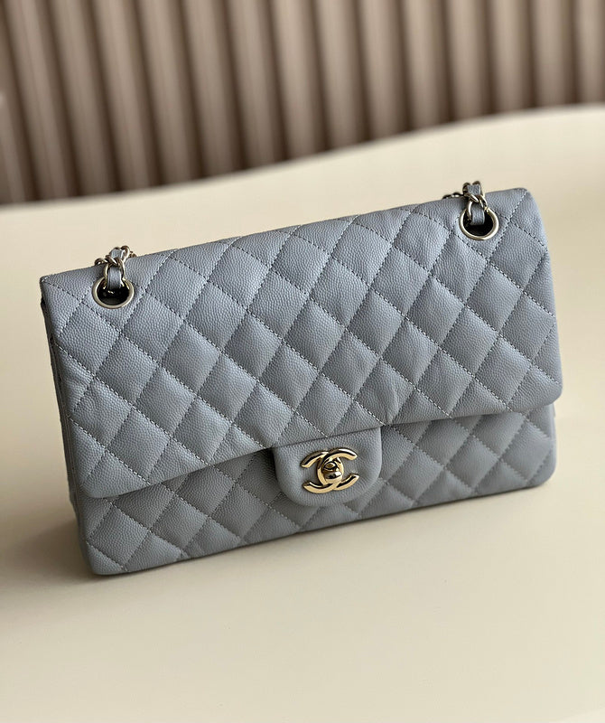  mid purse view 1