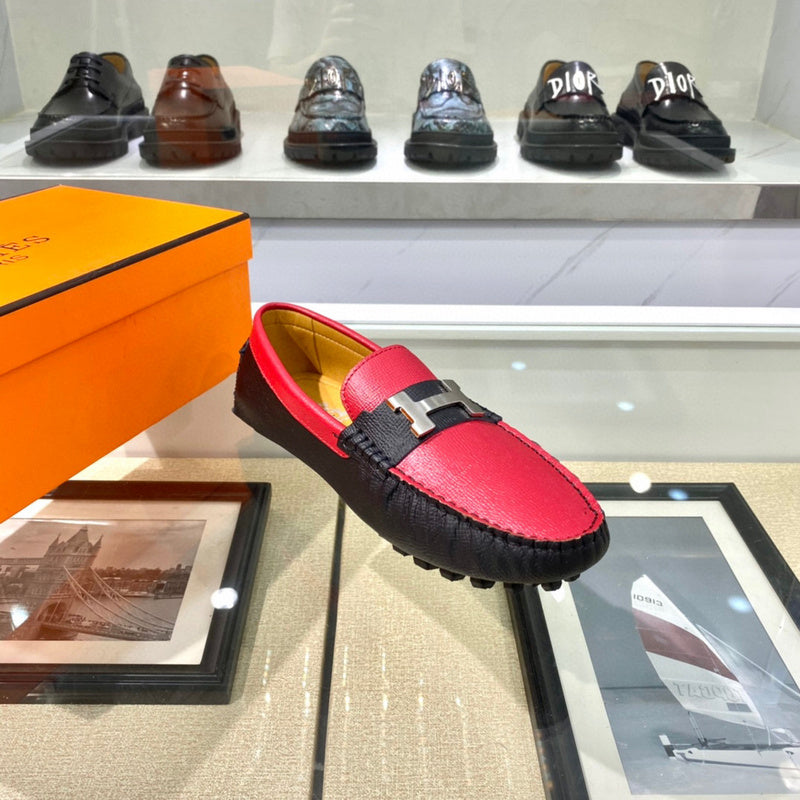 Hermès Black Chelsea Boots - Sole Detail View