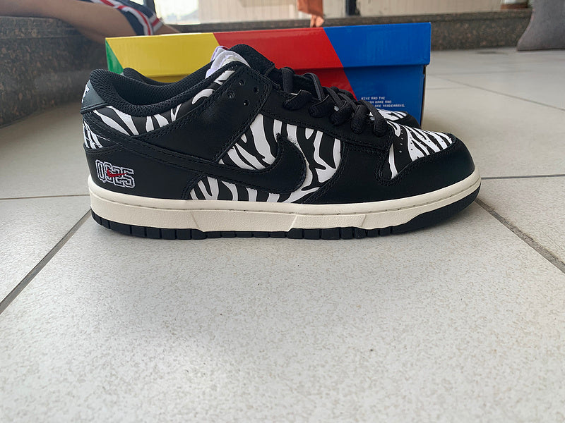 Nike Men's & Women's Premium Athletic Sneakers — Style 199 angle view