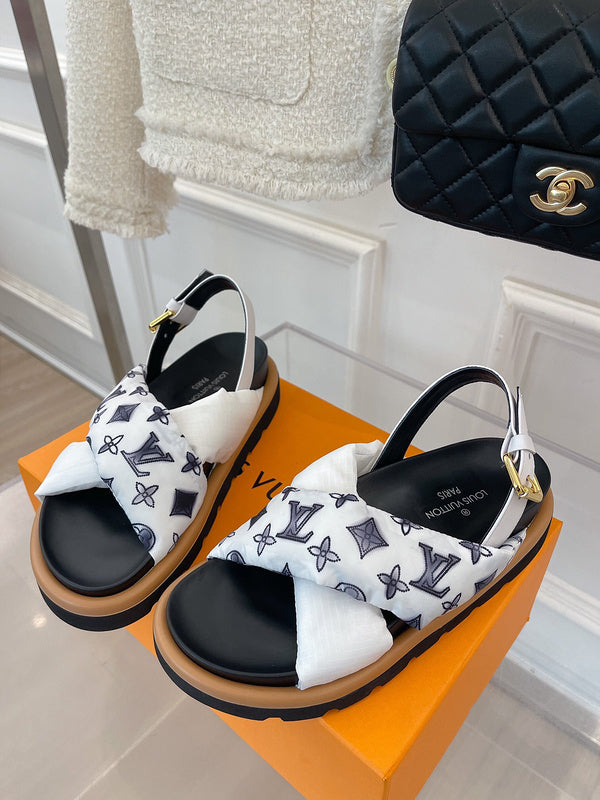 Louis Vuitton shoes Style 406 - sole and craftsmanship detail (alternate angle)