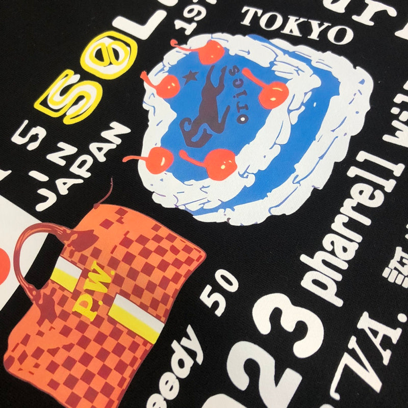 Flat lay presentation of Louis Vuitton luxury clothing with relaxed-fit cut