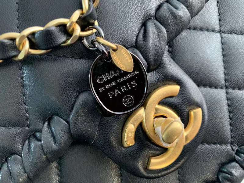 Zivas Charm Polished Finish Designer Handbag (Elevated Accessory Essential) – Full Silhouette