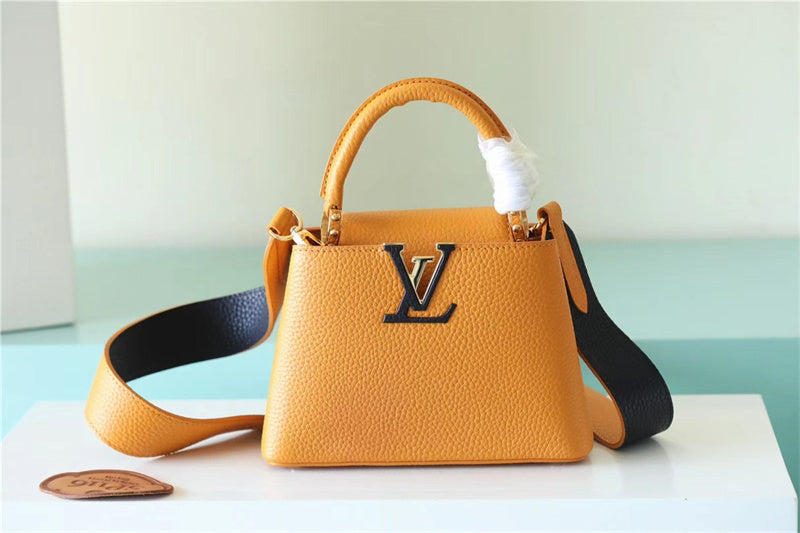  Sophisticated shopper bag front view 19