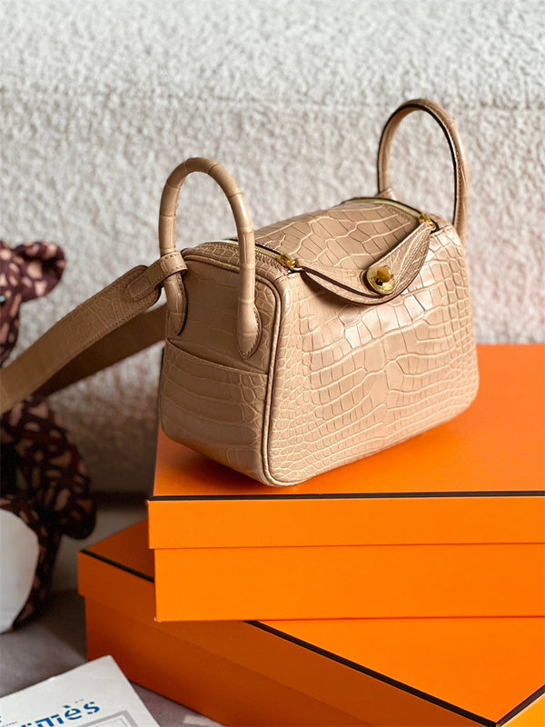  statement satchel styled with outfit 12