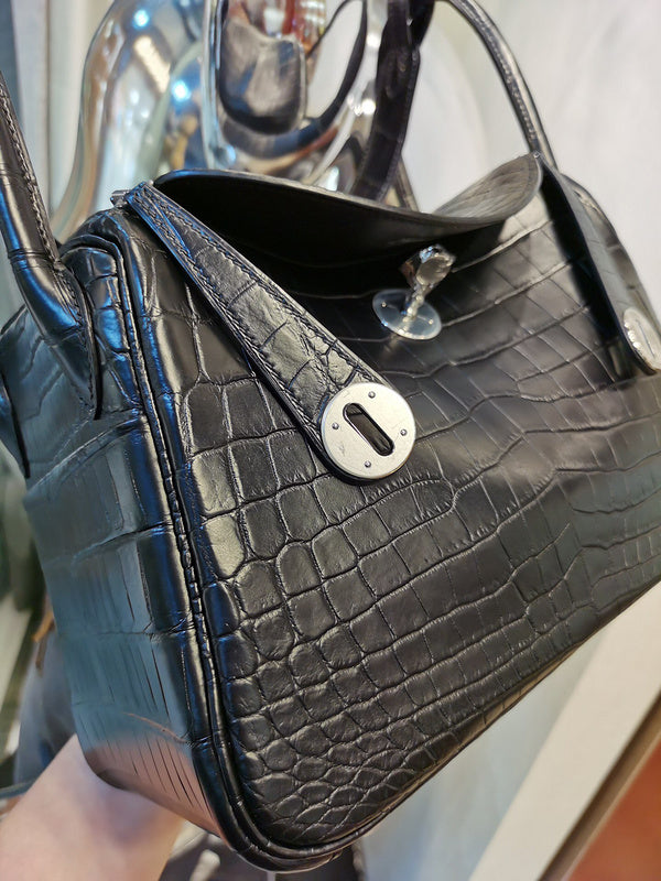 Interior view of timeless premium bag