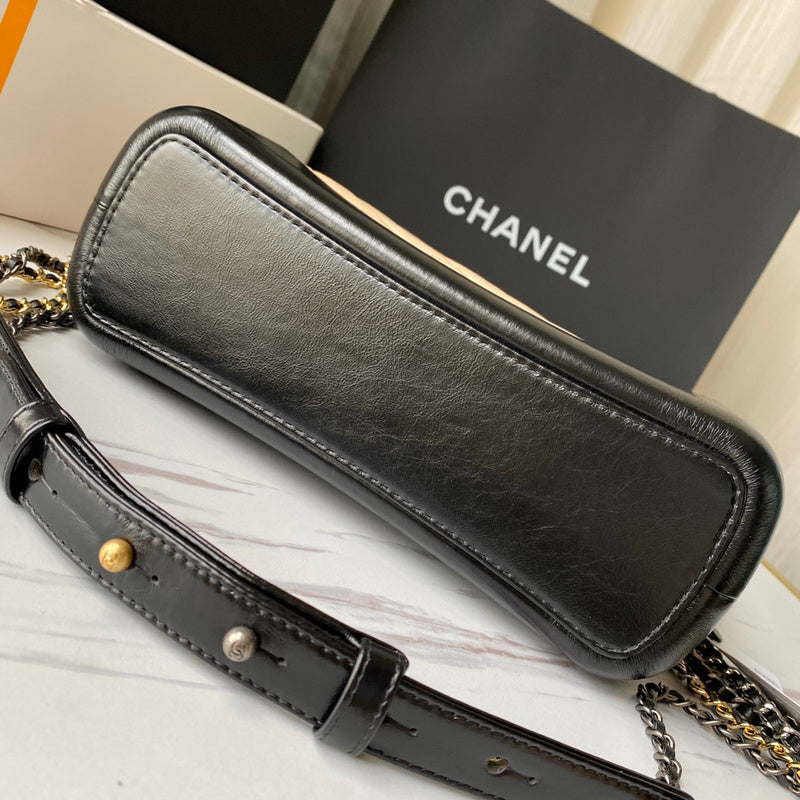  handbag, spacious everyday style, image 9