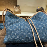  Smart top-handle bag carried on shoulder 22