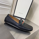 Gucci two-tone luxury sneakers view 8 breathable knit upper