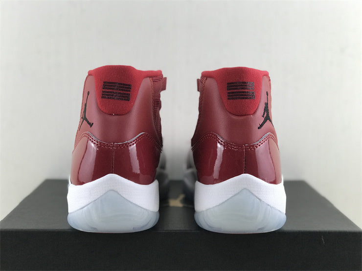 Nike bold contrast luxury sneakers view 9 signature lace-up style