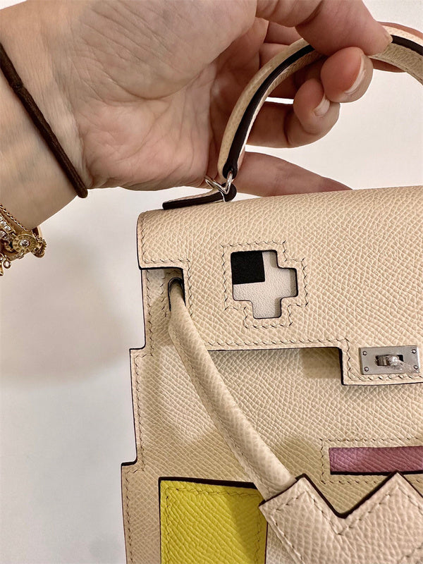  contemporary everyday bag styled with outfit 18