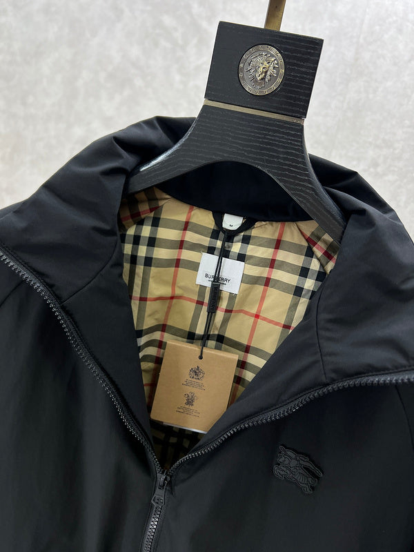 Back view of Burberry luxury piece style No.363