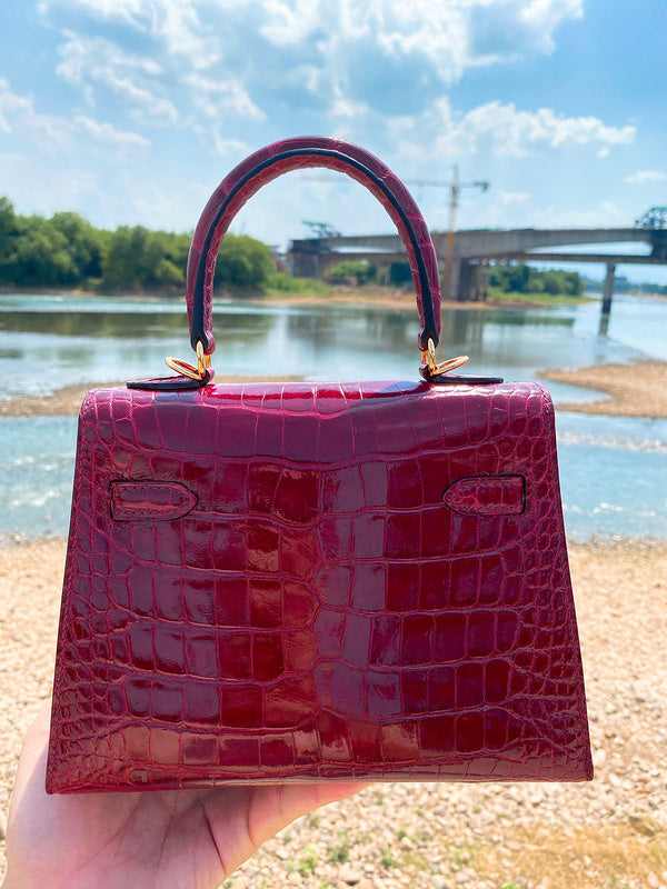 Everyday-Ready handbag styled for everyday wear