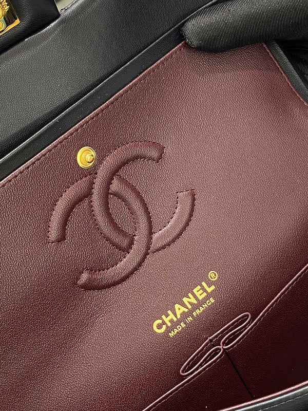  mid purse view 9