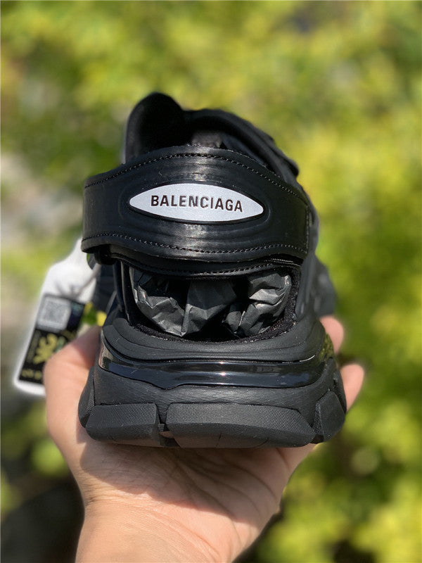 Balenciaga shoes Style 362 - interior and comfort detail