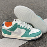 Nike Men's & Women's Designer Low-Top Shoes — Style 041 detail view