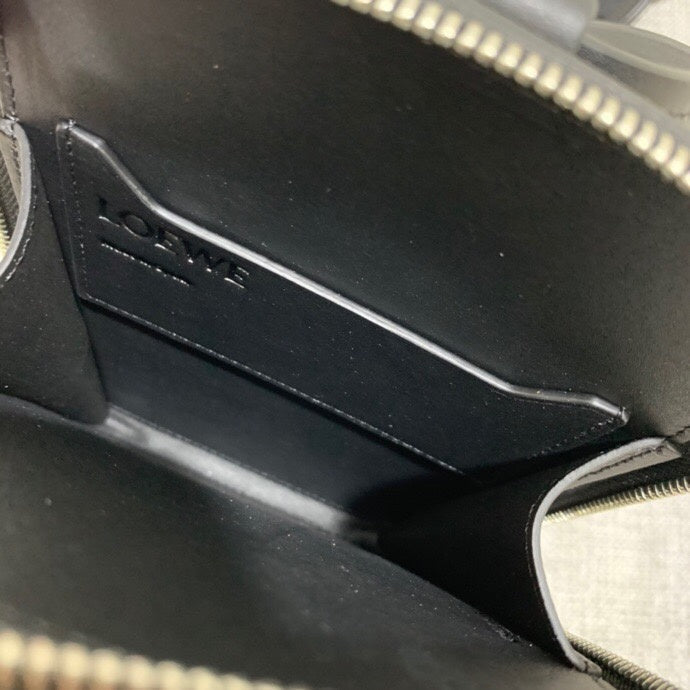 Ziva's Charm handbag – interior view (Standard Size)