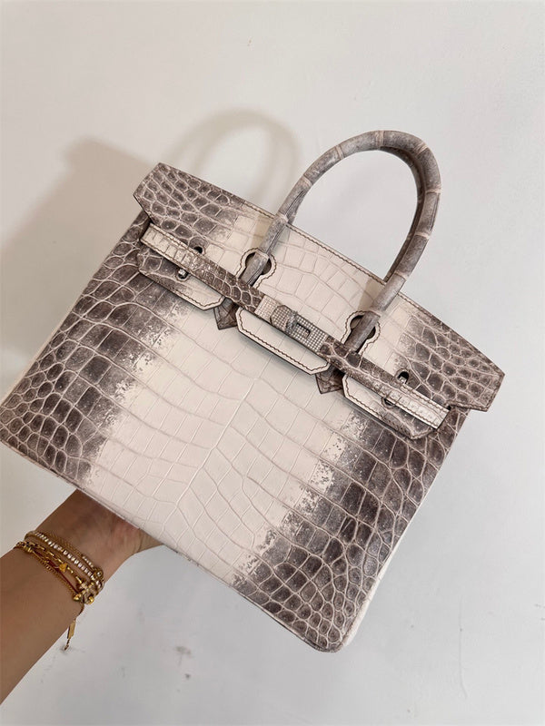  structured crossbody bag detail view showing craftsmanship 8