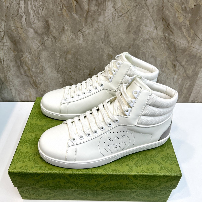 Gucci Designer sneakers in crisp white everyday casual design front view