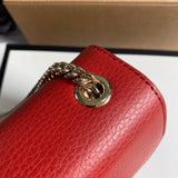 Styled lifestyle shot of everyday-luxe chic women's handbag – women's everyday handbag