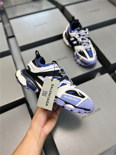 Balenciaga shoes Style 368 - logo and branding close-up