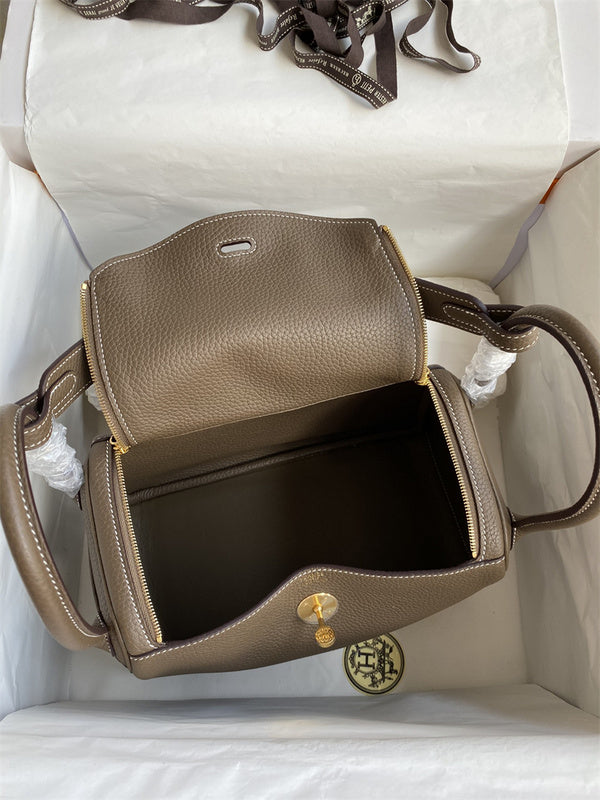 Polished bag women's premium everyday handbag