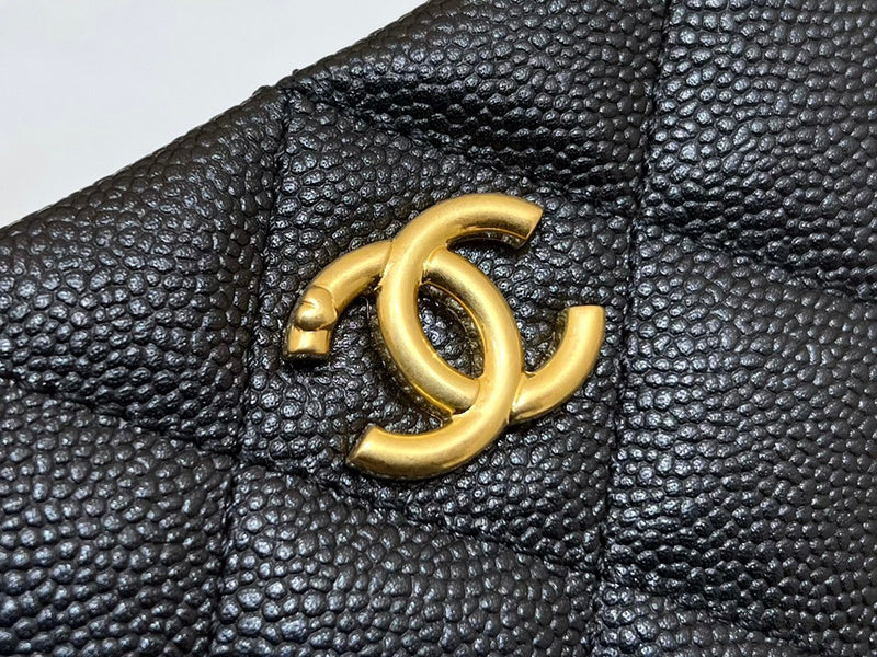  women's handbag, compact design, view 2