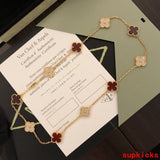 Front view of Van Cleef & Arpels unisex jewelry piece