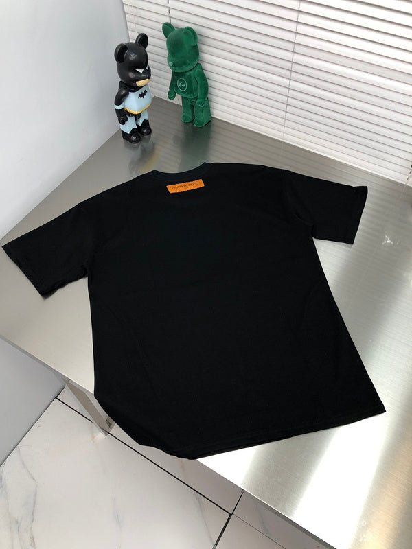 Front view of Louis Vuitton cotton t-shirt with logo-detail design