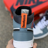 Nike Men's & Women's Premium Low-Top Trainers — Style 001 side view