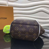 Styled lifestyle shot of signature everyday-luxe women's handbag – women's luxury handbag