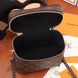  everyday bag interior and compartment view 9
