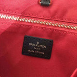 Side profile of sleek everyday-luxe women's handbag – women's luxury handbag