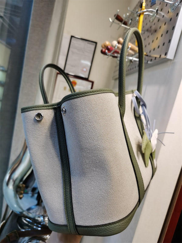 Graceful handbag styled for everyday wear