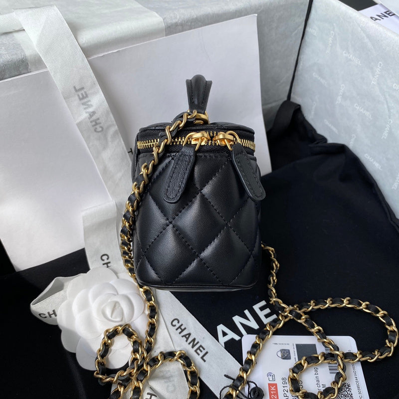  compact purse view 10