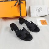 Hermes sandals Style 021 - full pair display