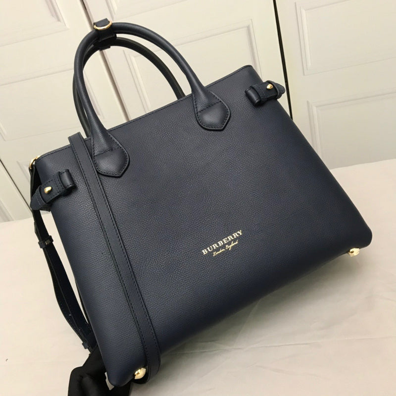 Ziva's Charm handbag – detail view (one versatile size)