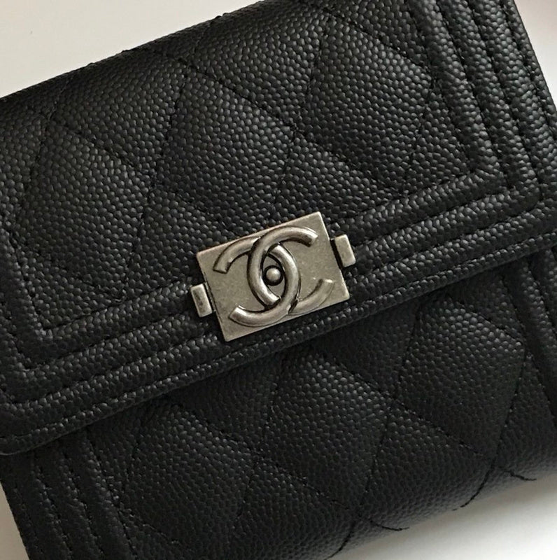 Zivas Charm Sleek Silhouette Everyday Handbag (Thoughtfully Structured Design) – Back View