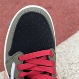 Nike Men's & Women's Luxury Fashion Trainers — Style 258 hardware detail