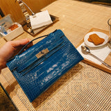  modern shoulder bag detail view showing craftsmanship 14