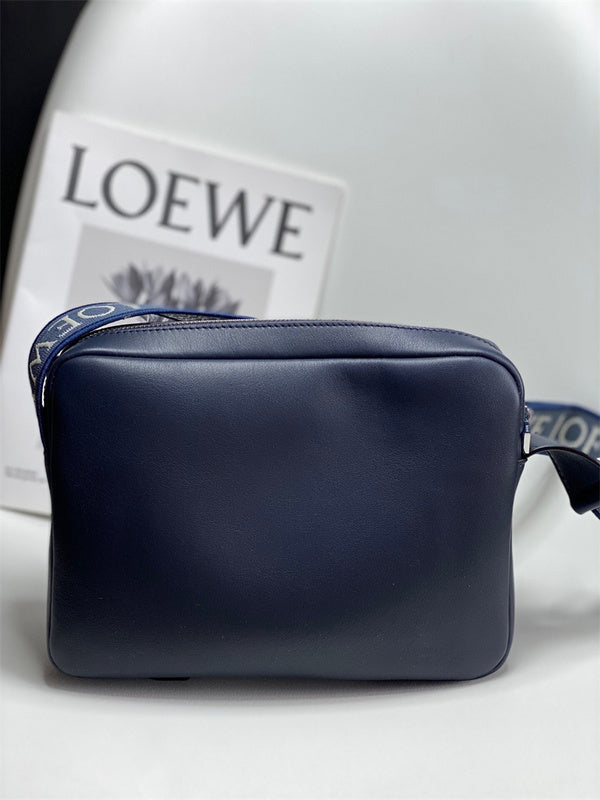 Ziva's Charm handbag – side angle view (23cm*18cm*9cm)